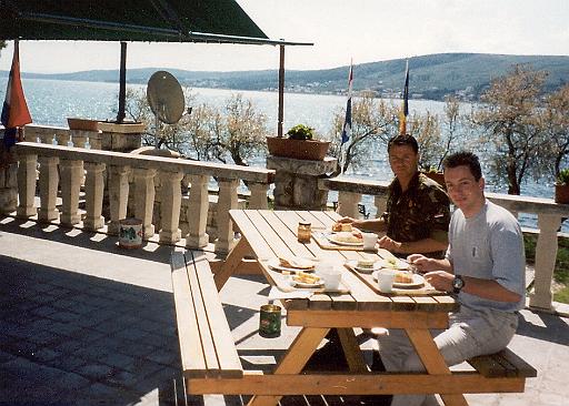 2001-04 Split-3.jpg